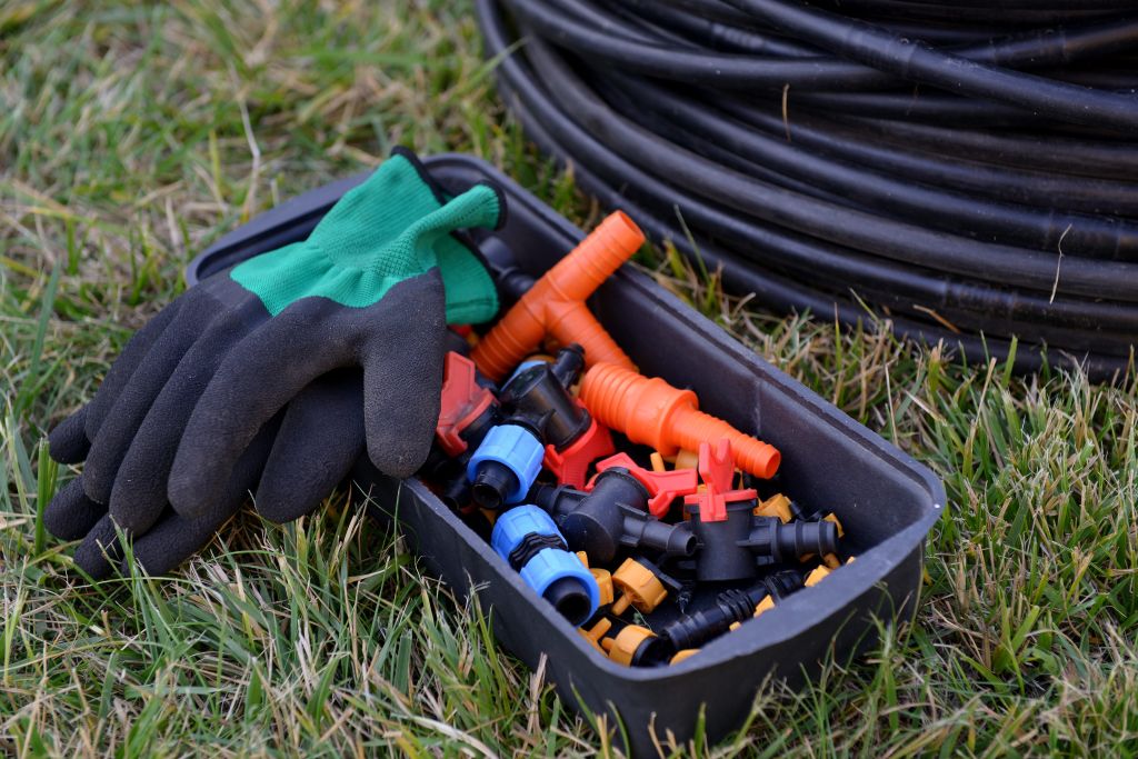 Smart Storage Hacks for Smaller Vehicle Glove Compartments